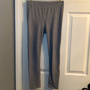 Light grey leggings
